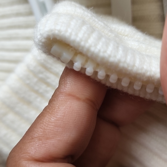 CHRISTIAN DIOR - MACROCANNAGE ZIPPED CARDIGAN - Picture 9 of 16